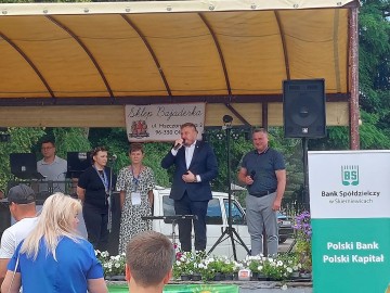 Relacja z Pikniku w Puszczy Mariańskiej „Święto Rodziny” , 
